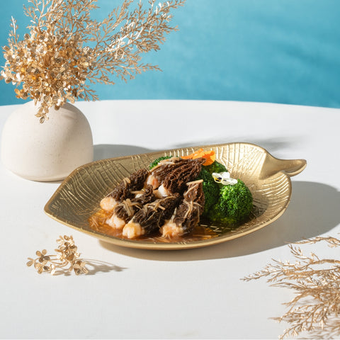 Steamed Morels stuffed with Minced Shrimp