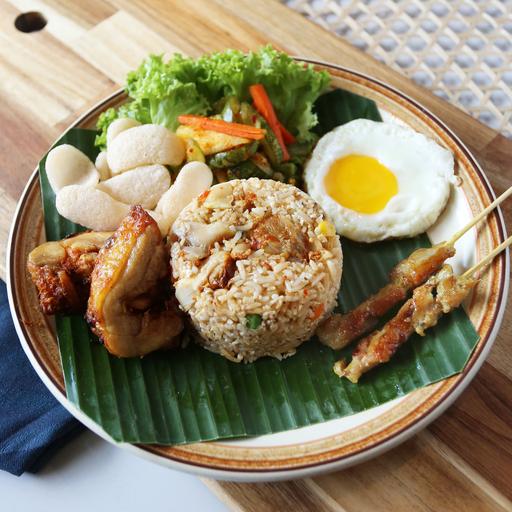 Traditional Chicken Fried Rice (Nasi Goreng Ayam) – Furama RiverFront